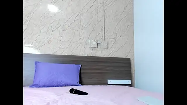 amanda29 online show from March 16, 2026, 10:12 pm