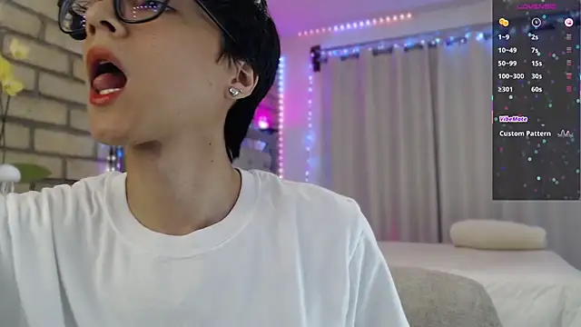 biel biel online show from February 17, 2026, 4:54 am