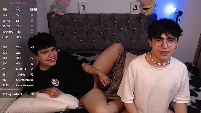 stiven and ale online show from March 12, 2025, 8:41 am