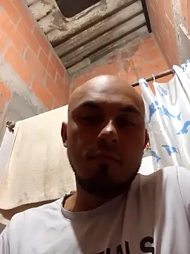 Snapshot of Jean18060 chatting on February 17, 2026, 2:20 am Jean18060 online show from February 17, 2026, 2:20 am