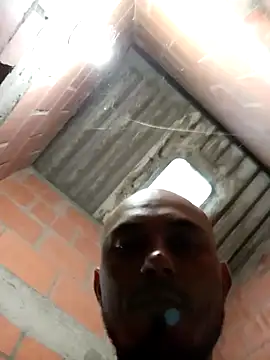 Snapshot of Jean18060 chatting on January 17, 2026, 10:35 pm Jean18060 online show from January 17, 2026, 10:35 pm