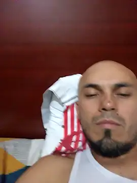 Snapshot of Jean18060 chatting on March 3, 2026, 2:40 am Jean18060 online show from March 3, 2026, 2:40 am