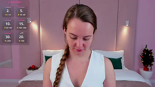 Snapshot of JaniceCollins chatting on December 19, 2025, 3:10 am JaniceCollins online show from December 19, 2025, 3:10 am