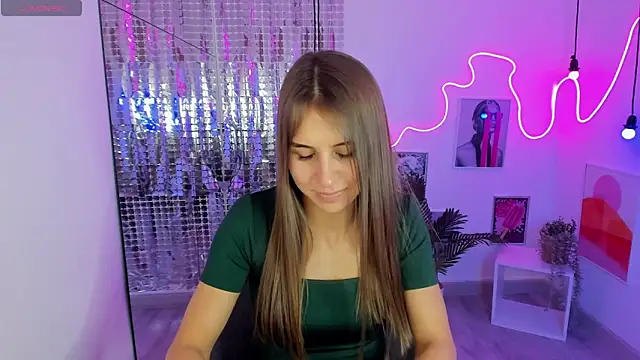 CharmBianca online show from February 15, 2025, 1:49 pm