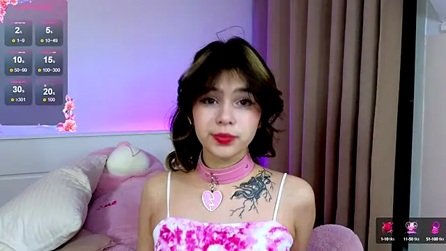 Snapshot of Hotary_Yuko chatting on February 12, 2025, 2:21 pm Hotary Yuko online show from February 12, 2025, 2:21 pm