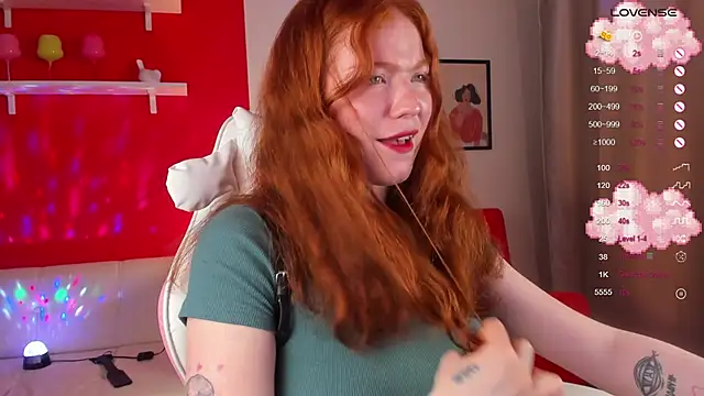 SophieOuld online show from September 21, 2025, 3:17 pm