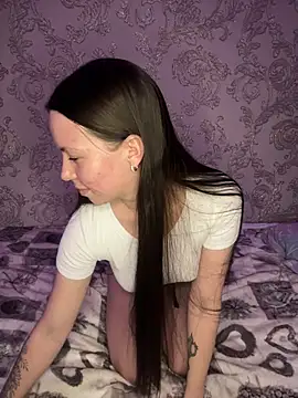 Snapshot of Arielle_Swan chatting on February 15, 2025, 5:07 pm Arielle Swan online show from February 15, 2025, 5:07 pm