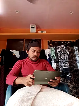 bigcock thick online show from November 25, 2025, 2:45 am