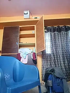 bigcock thick online show from April 10, 2026, 1:45 am