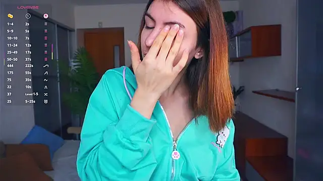 ErlinaBuoy online show from December 3, 2025, 6:25 am