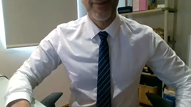 66MA69 online show from February 6, 2026, 2:35 pm