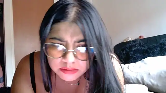 viccky vick online show from May 21, 2026, 9:34 pm