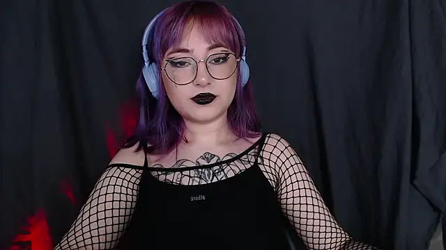 purplewitch online show from February 27, 2026, 1:33 pm