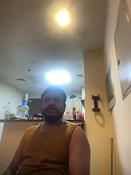 Snapshot of SoloChill chatting on February 12, 2026, 12:32 am SoloChill online show from February 12, 2026, 12:32 am