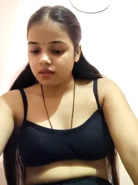 Snapshot of RAYI_123 chatting on October 18, 2025, 4:36 am RAYI 123 online show from October 18, 2025, 4:36 am