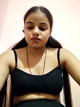 Snapshot of RAYI_123 chatting on October 14, 2025, 5:13 pm RAYI 123 online show from October 14, 2025, 5:13 pm