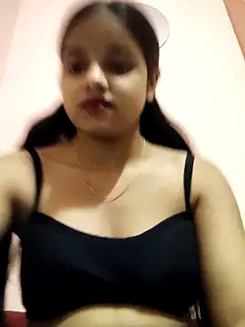 Snapshot of RAYI_123 chatting on November 9, 2025, 5:55 am RAYI 123 online show from November 9, 2025, 5:55 am