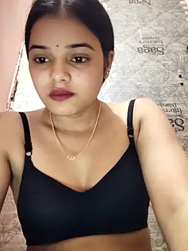 Snapshot of RAYI_123 chatting on November 15, 2025, 5:11 am RAYI 123 online show from November 15, 2025, 5:11 am