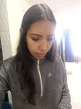 Snapshot of Miss_veronicaa2 chatting on January 16, 2026, 12:31 pm Miss veronicaa2 online show from January 16, 2026, 12:31 pm