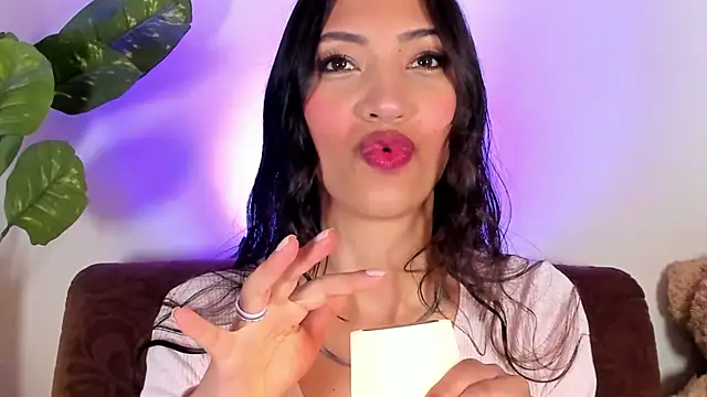 Miss veronicaa2 online show from March 31, 2026, 1:35 pm