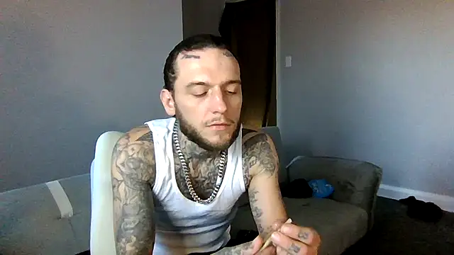 Snapshot of cruz815 chatting on January 7, 2026, 9:31 pm cruz815 online show from January 7, 2026, 9:31 pm