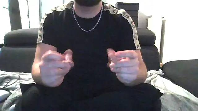 Snapshot of Zer_oki chatting on March 20, 2026, 6:20 pm Zer oki online show from March 20, 2026, 6:20 pm