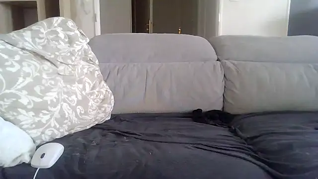 Snapshot of Zer_oki chatting on March 16, 2026, 8:18 am Zer oki online show from March 16, 2026, 8:18 am