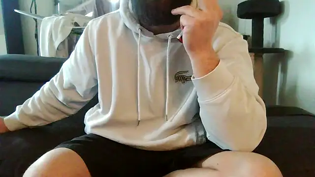 Snapshot of Zer_oki chatting on February 21, 2025, 4:48 pm Zer oki online show from February 21, 2025, 4:48 pm