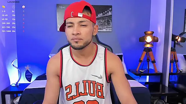 Snapshot of Max_Conor1 chatting on October 10, 2025, 12:06 pm Max Conor1 online show from October 10, 2025, 12:06 pm