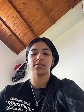 eva roseee online show from March 15, 2026, 4:25 pm