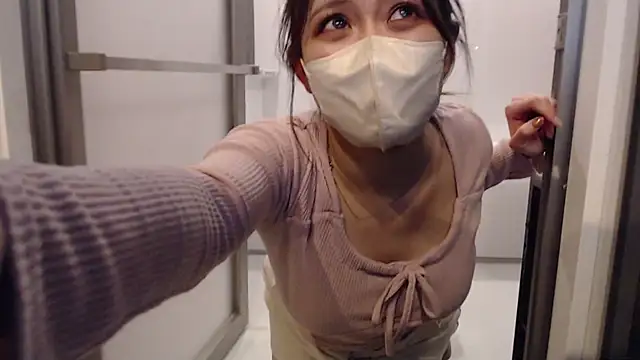 OMG-satsuki online show from February 17, 2025, 5:47 am