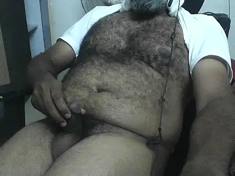 awesomeroc123 online show from March 1, 2026, 5:35 pm