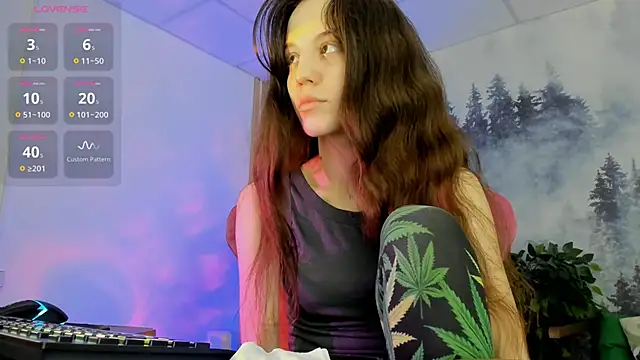 Snapshot of MilaStoyne chatting on February 26, 2026, 8:14 am MilaStoyne online show from February 26, 2026, 8:14 am