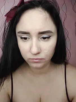 AddieAdams online show from April 7, 2026, 8:27 am