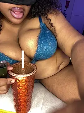 DaniJohnson online show from February 20, 2025, 11:32 pm