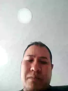 Snapshot of Jonatan9003 chatting on February 1, 2025, 7:23 pm Jonatan9003 online show from February 1, 2025, 7:23 pm