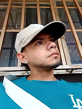 Snapshot of Niick01_ chatting on January 13, 2026, 7:07 pm Niick01 online show from January 13, 2026, 7:07 pm