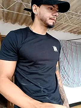 Snapshot of Niick01_ chatting on February 11, 2026, 1:33 pm Niick01 online show from February 11, 2026, 1:33 pm