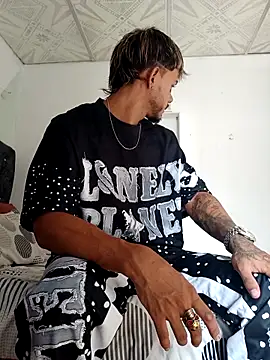 Niick01  online show from March 21, 2026, 4:55 pm