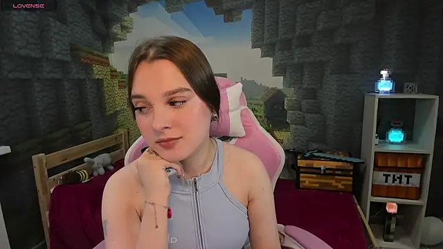 kaisajenner online show from April 9, 2026, 11:05 am