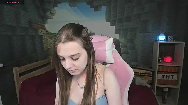 kaisajenner online show from April 15, 2026, 7:58 pm