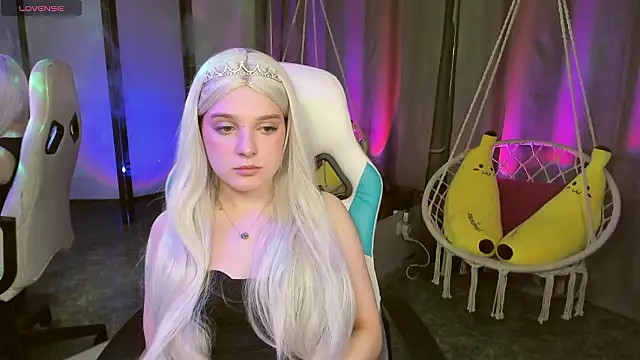 kaisajenner online show from March 5, 2026, 10:45 am