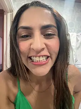 Snapshot of Sofiadelacruz chatting on April 4, 2026, 8:26 pm Sofiadelacruz online show from April 4, 2026, 8:26 pm