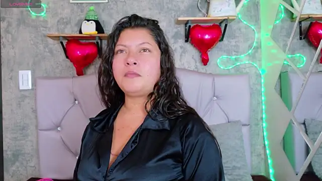 Rachel new20 online show from February 24, 2026, 8:21 pm