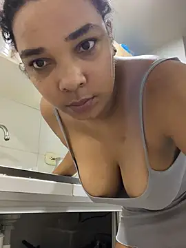 stefania brunnett online show from March 14, 2025, 7:59 am