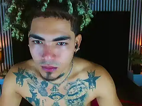 LihanJor 23 online show from October 15, 2025, 12:46 pm