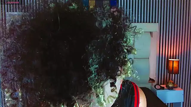 LihanJor 23 online show from October 25, 2025, 1:01 pm