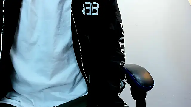 roan birkin online show from December 1, 2025, 7:26 pm