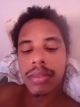 Snapshot of ONegodoce25 chatting on May 6, 2026, 1:59 pm ONegodoce25 online show from May 6, 2026, 1:59 pm