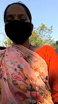 Snapshot of Cut_anjna chatting on February 11, 2025, 2:46 am Cut anjna online show from February 11, 2025, 2:46 am